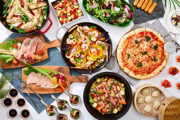 【群馬県内発】 都内ホテルランチビュッフェと ゆったり東京・桜名所めぐり 日帰り3